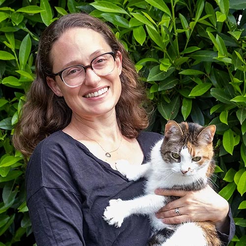 Janine Calabro, DVM, DACVECC